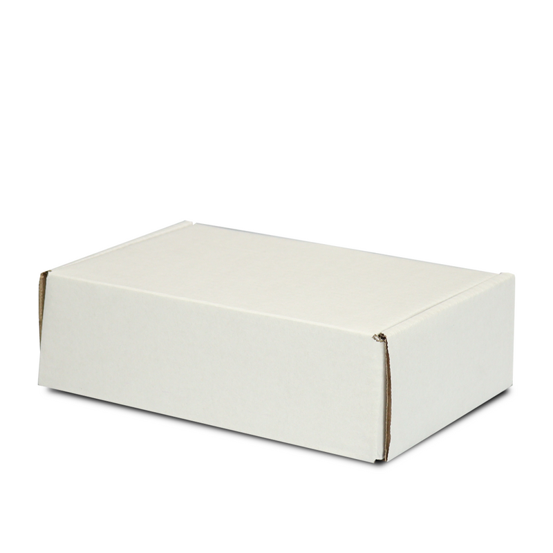 Caixa Branca Média ( 28,5 x 15,5 x 5,7 )